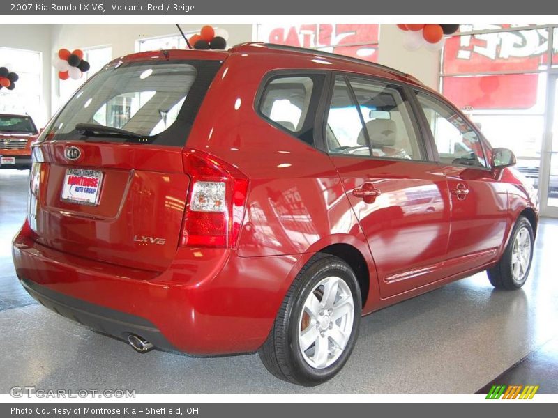 Volcanic Red / Beige 2007 Kia Rondo LX V6