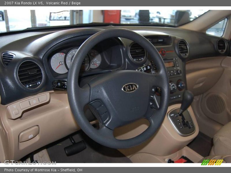 Volcanic Red / Beige 2007 Kia Rondo LX V6