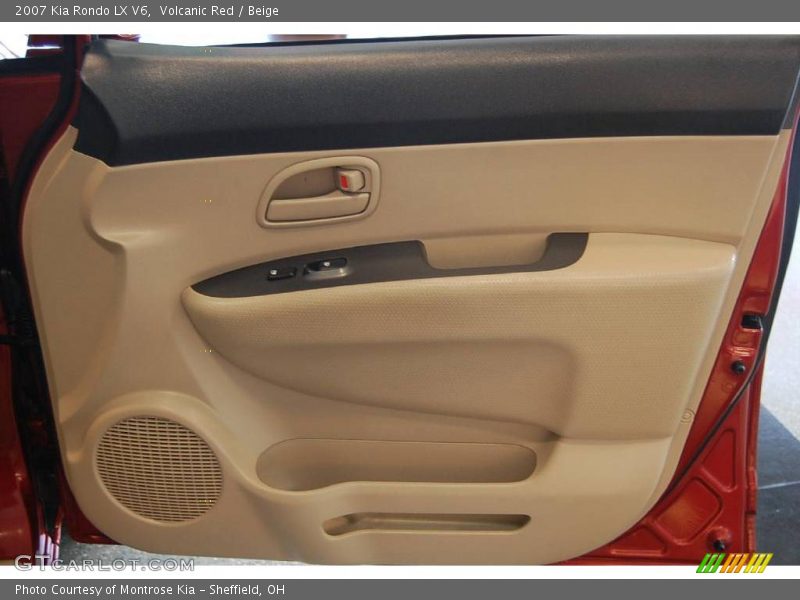 Volcanic Red / Beige 2007 Kia Rondo LX V6