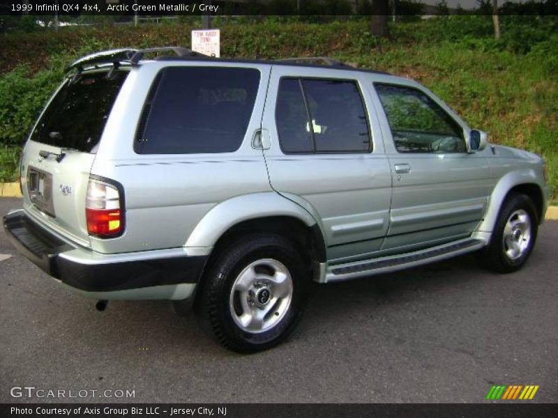 Arctic Green Metallic / Grey 1999 Infiniti QX4 4x4