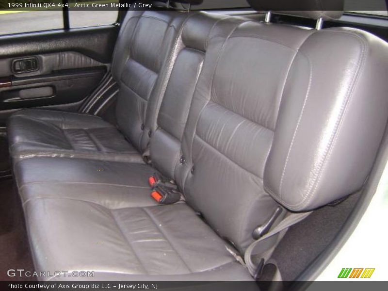 Arctic Green Metallic / Grey 1999 Infiniti QX4 4x4