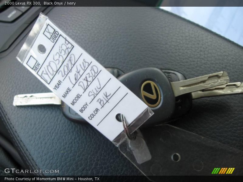 Black Onyx / Ivory 2000 Lexus RX 300