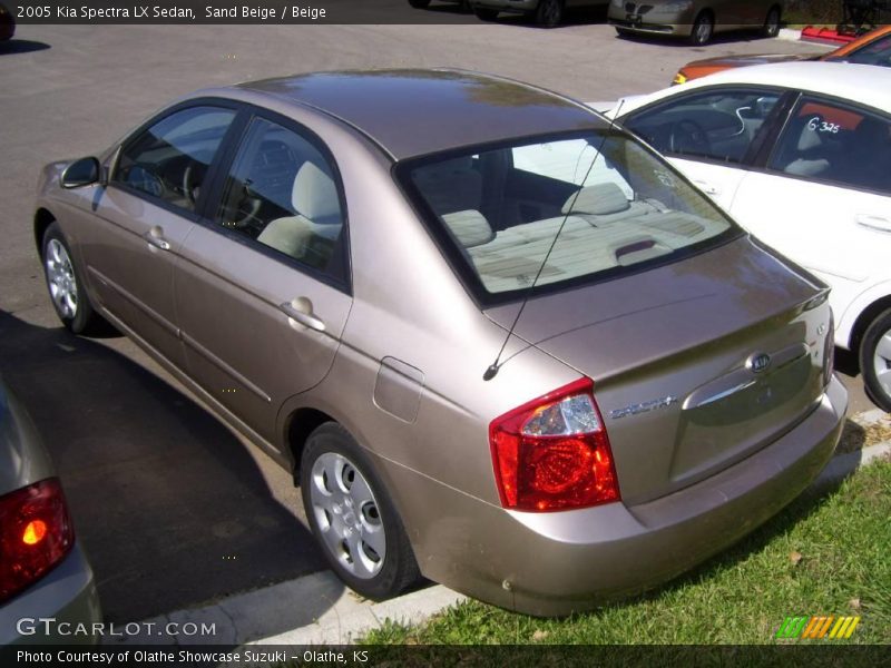 Sand Beige / Beige 2005 Kia Spectra LX Sedan