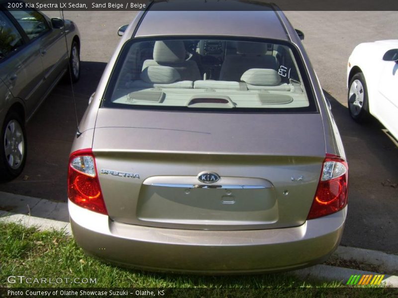 Sand Beige / Beige 2005 Kia Spectra LX Sedan