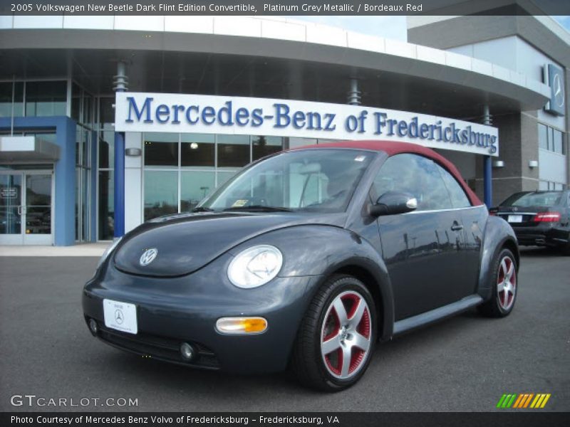 Platinum Grey Metallic / Bordeaux Red 2005 Volkswagen New Beetle Dark Flint Edition Convertible