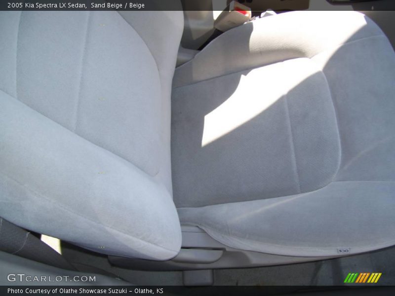 Sand Beige / Beige 2005 Kia Spectra LX Sedan