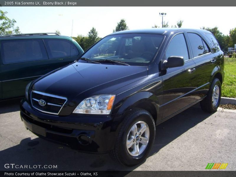 Ebony Black / Beige 2005 Kia Sorento LX