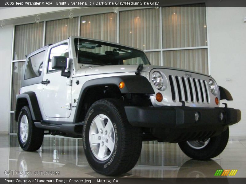Bright Silver Metallic / Dark Slate Gray/Medium Slate Gray 2009 Jeep Wrangler X 4x4
