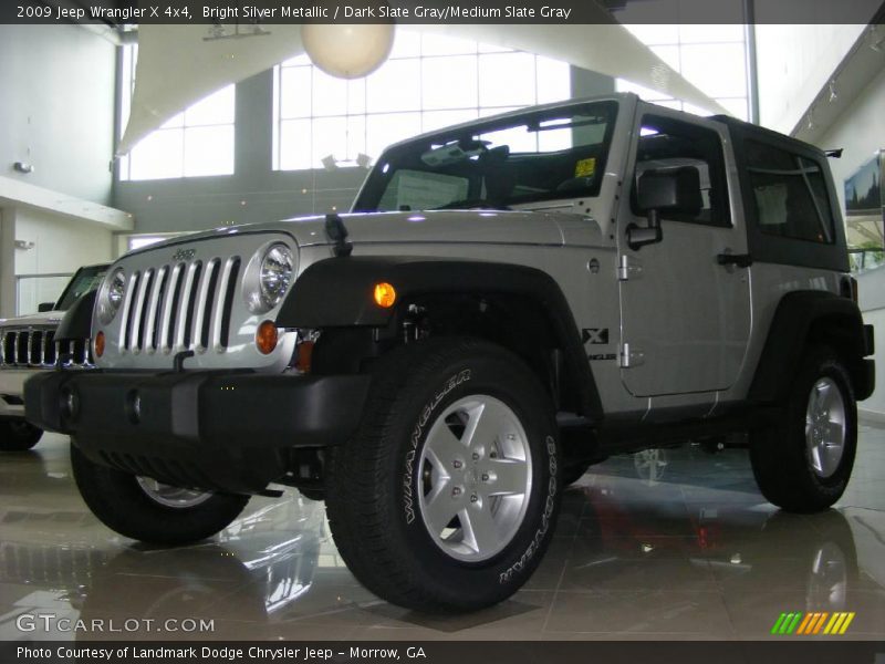 Bright Silver Metallic / Dark Slate Gray/Medium Slate Gray 2009 Jeep Wrangler X 4x4