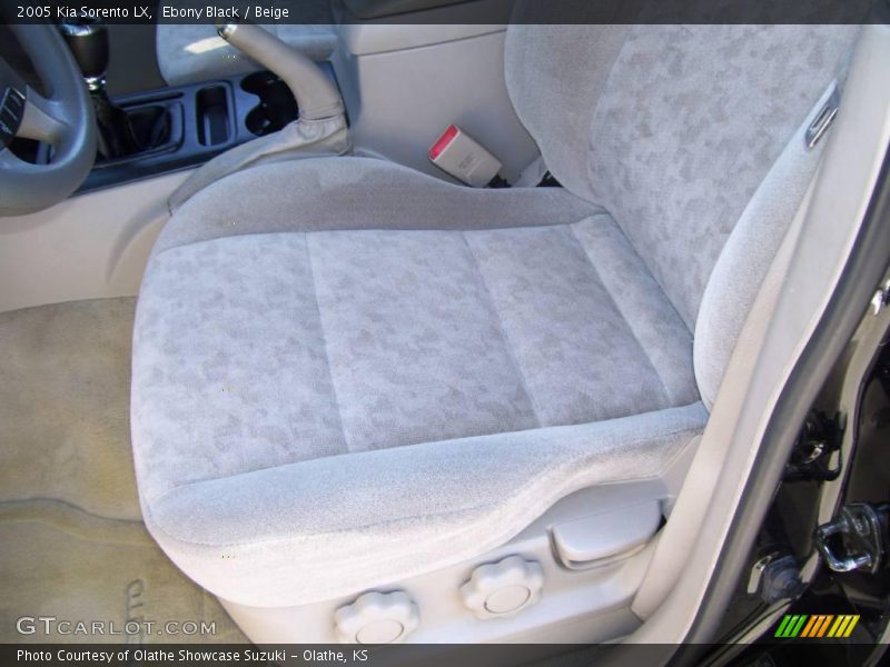 Ebony Black / Beige 2005 Kia Sorento LX