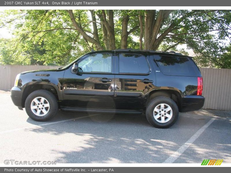 Onyx Black / Light Titanium 2007 GMC Yukon SLT 4x4