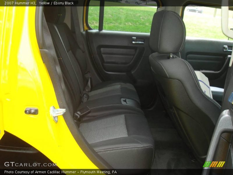 Yellow / Ebony Black 2007 Hummer H3