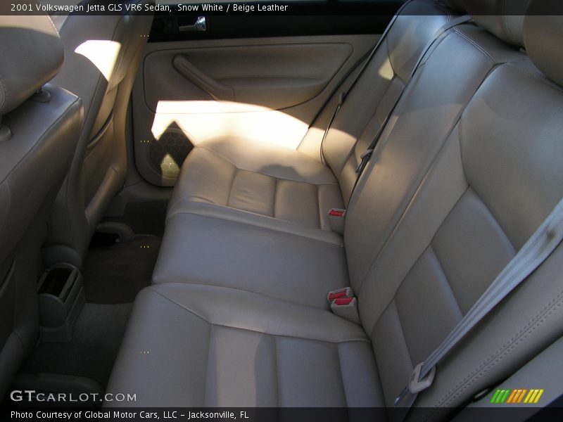 Snow White / Beige Leather 2001 Volkswagen Jetta GLS VR6 Sedan