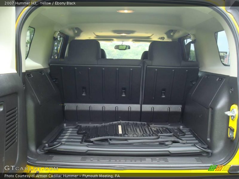 Yellow / Ebony Black 2007 Hummer H3