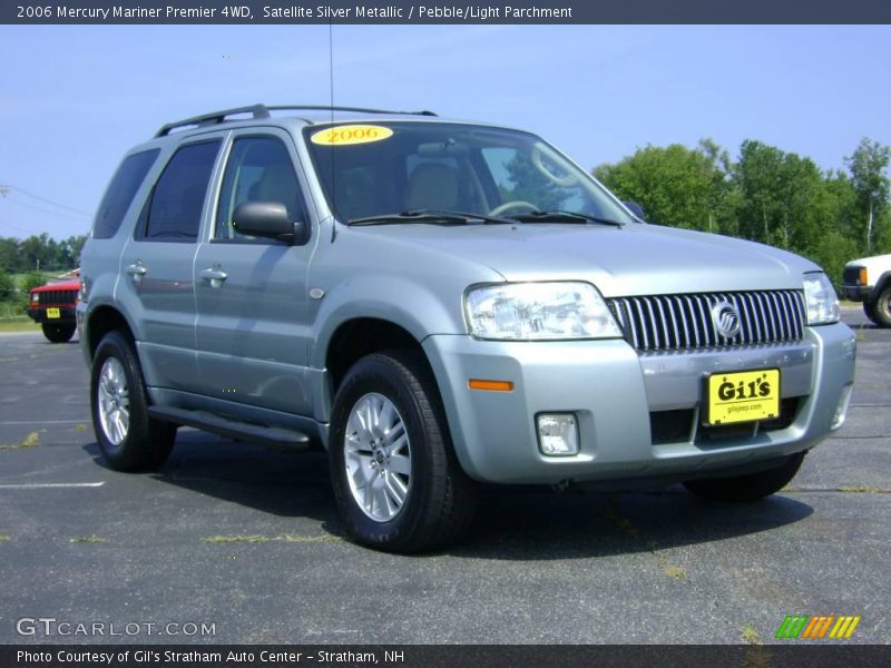 Satellite Silver Metallic / Pebble/Light Parchment 2006 Mercury Mariner Premier 4WD
