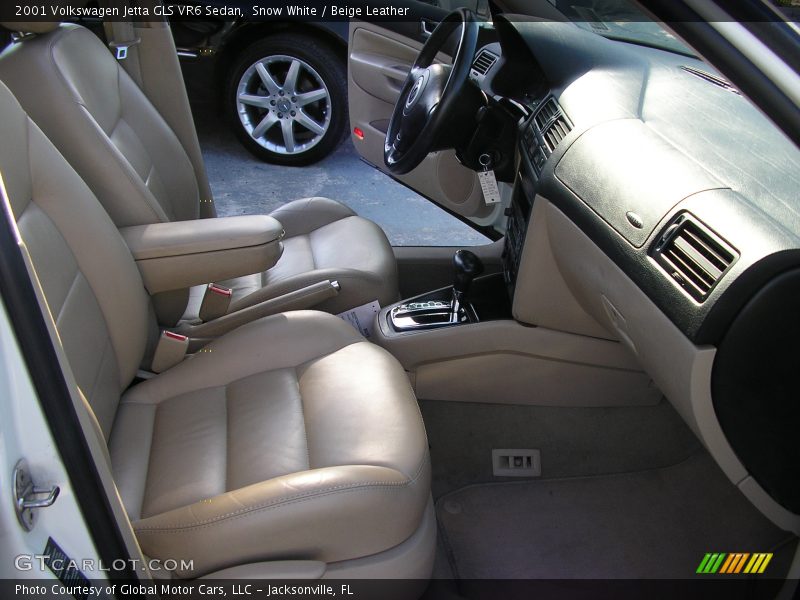 Snow White / Beige Leather 2001 Volkswagen Jetta GLS VR6 Sedan