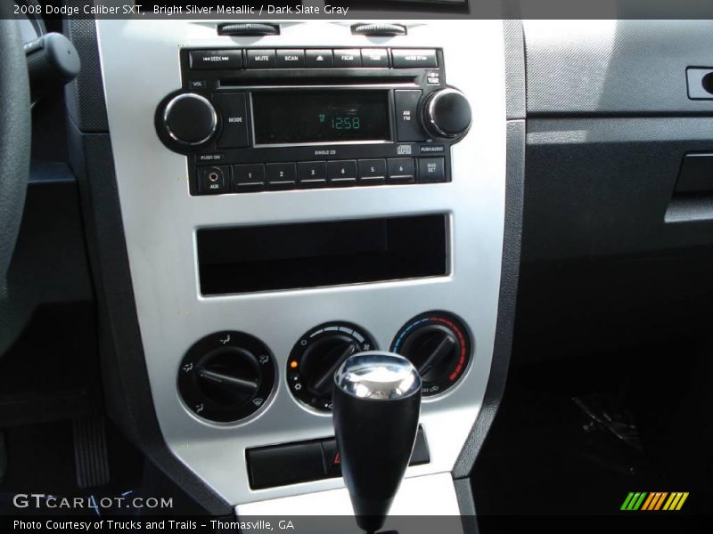 Bright Silver Metallic / Dark Slate Gray 2008 Dodge Caliber SXT