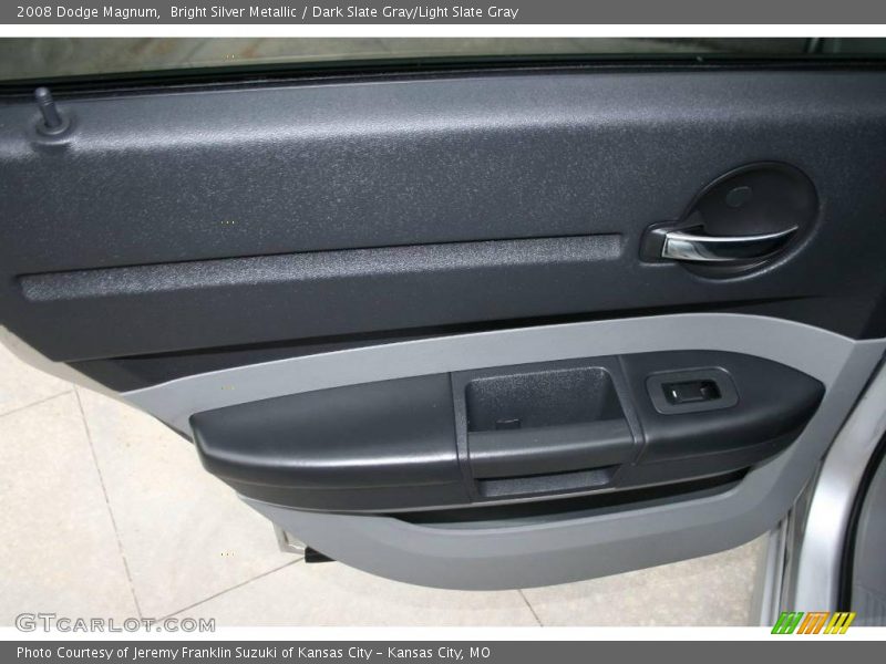 Bright Silver Metallic / Dark Slate Gray/Light Slate Gray 2008 Dodge Magnum
