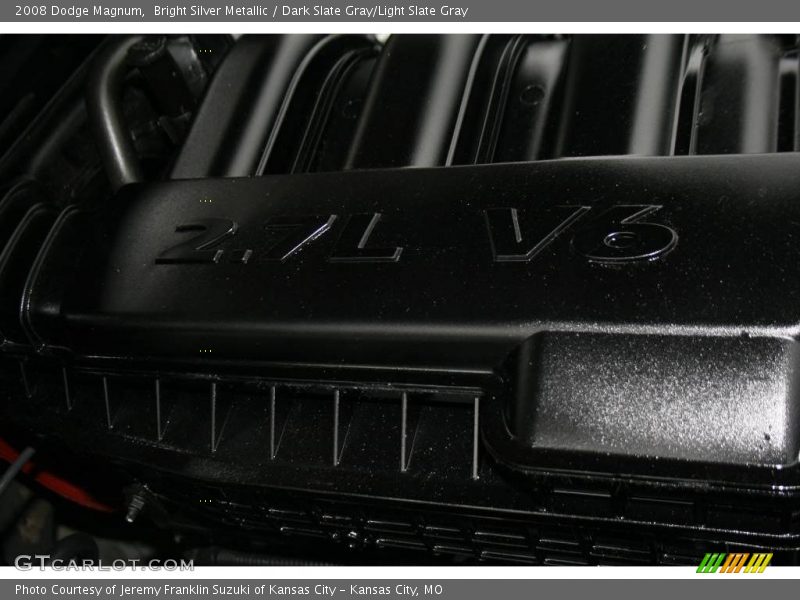 Bright Silver Metallic / Dark Slate Gray/Light Slate Gray 2008 Dodge Magnum
