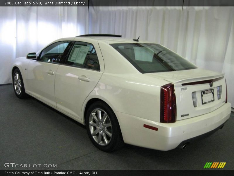 White Diamond / Ebony 2005 Cadillac STS V8