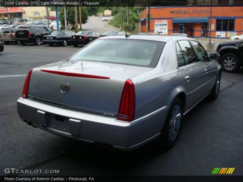 Light Platinum Metallic / Titanium 2006 Cadillac DTS