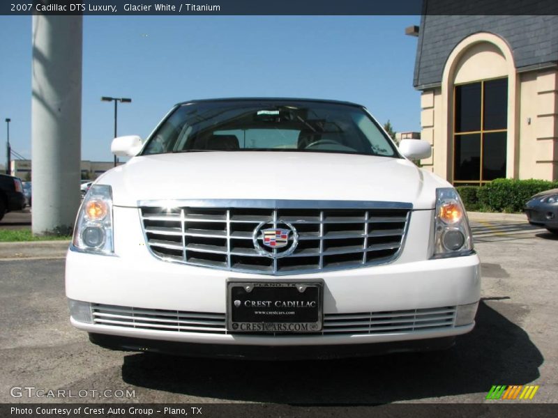 Glacier White / Titanium 2007 Cadillac DTS Luxury