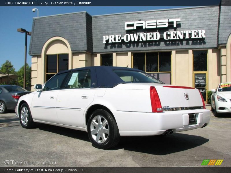 Glacier White / Titanium 2007 Cadillac DTS Luxury