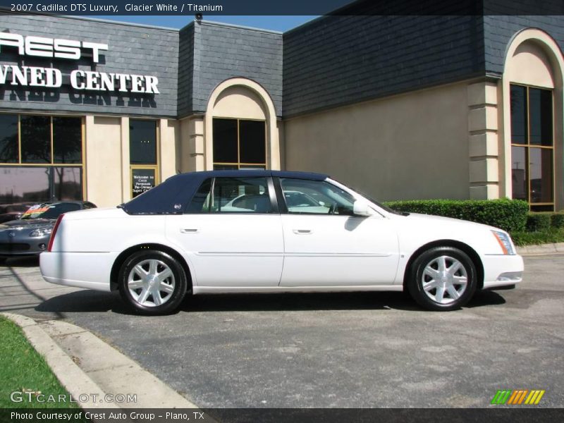 Glacier White / Titanium 2007 Cadillac DTS Luxury