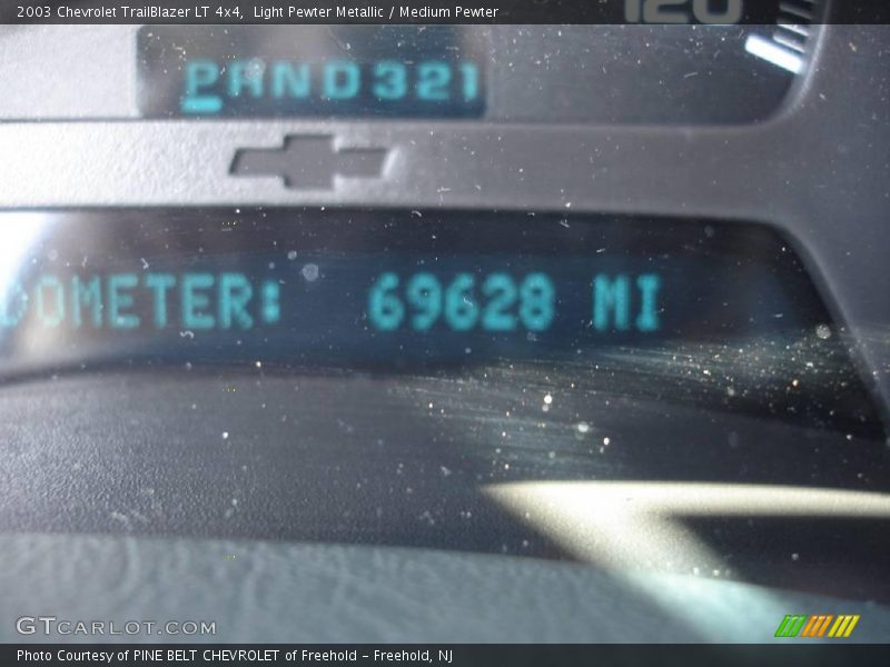 Light Pewter Metallic / Medium Pewter 2003 Chevrolet TrailBlazer LT 4x4