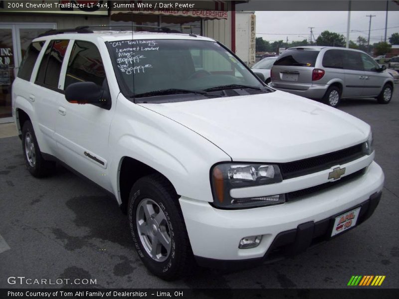 Summit White / Dark Pewter 2004 Chevrolet TrailBlazer LT 4x4