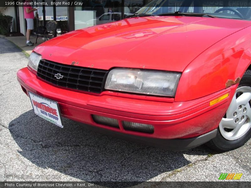 Bright Red / Gray 1996 Chevrolet Beretta