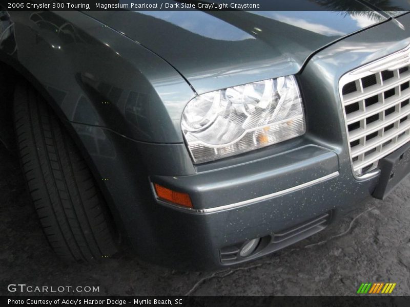 Magnesium Pearlcoat / Dark Slate Gray/Light Graystone 2006 Chrysler 300 Touring