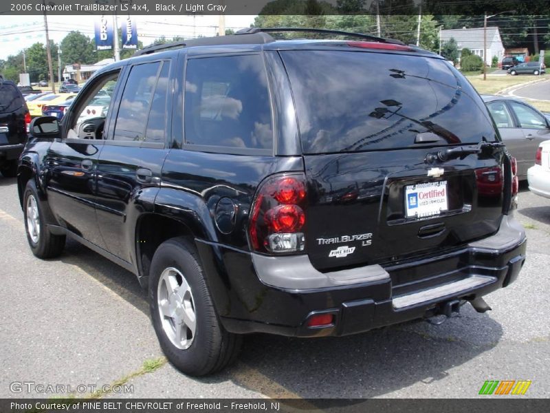 Black / Light Gray 2006 Chevrolet TrailBlazer LS 4x4