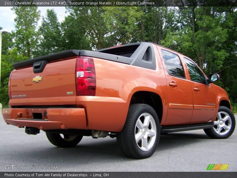 Sunburst Orange Metallic / Ebony/Light Cashmere 2007 Chevrolet Avalanche LTZ 4WD