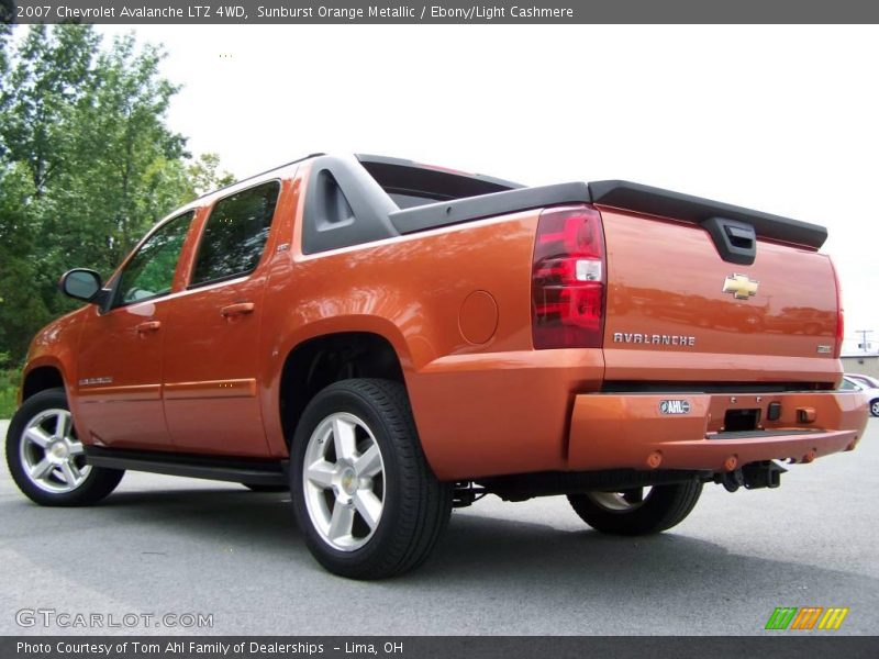 Sunburst Orange Metallic / Ebony/Light Cashmere 2007 Chevrolet Avalanche LTZ 4WD