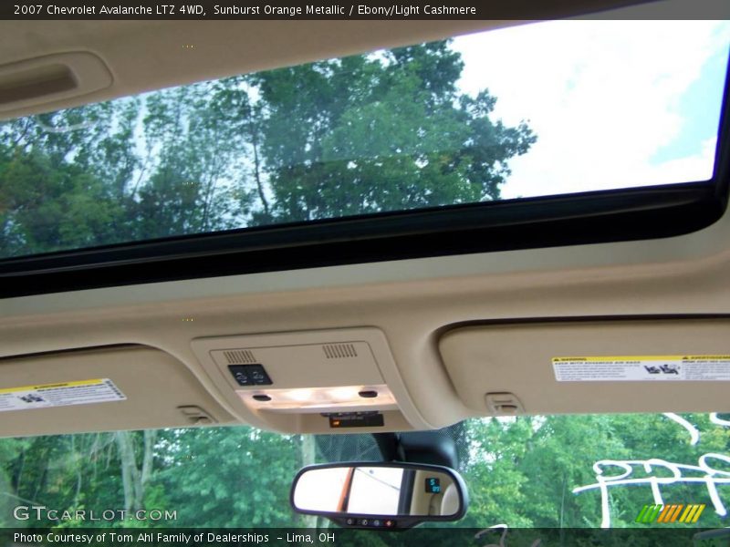 Sunburst Orange Metallic / Ebony/Light Cashmere 2007 Chevrolet Avalanche LTZ 4WD