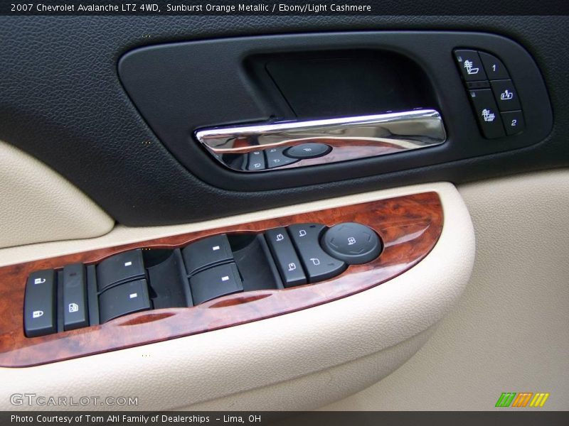 Sunburst Orange Metallic / Ebony/Light Cashmere 2007 Chevrolet Avalanche LTZ 4WD