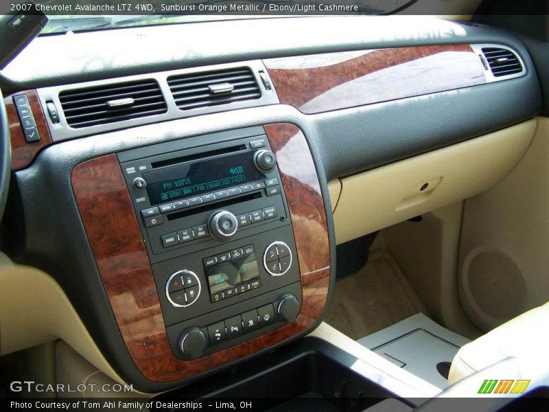 Sunburst Orange Metallic / Ebony/Light Cashmere 2007 Chevrolet Avalanche LTZ 4WD