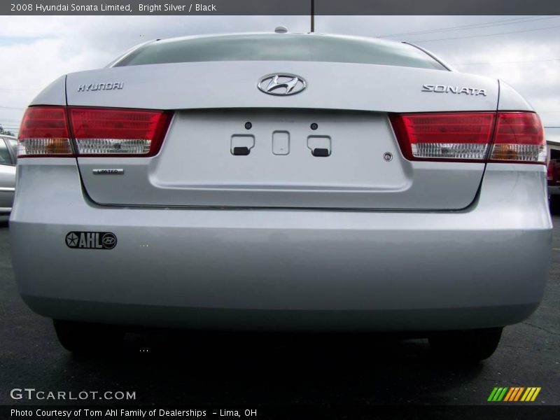 Bright Silver / Black 2008 Hyundai Sonata Limited