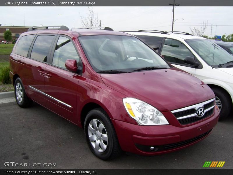 Cranberry Red / Beige 2007 Hyundai Entourage GLS