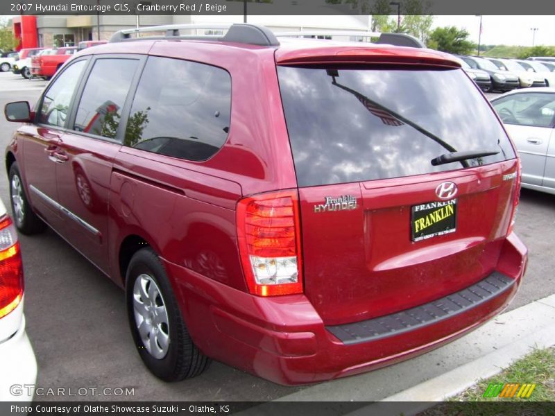 Cranberry Red / Beige 2007 Hyundai Entourage GLS