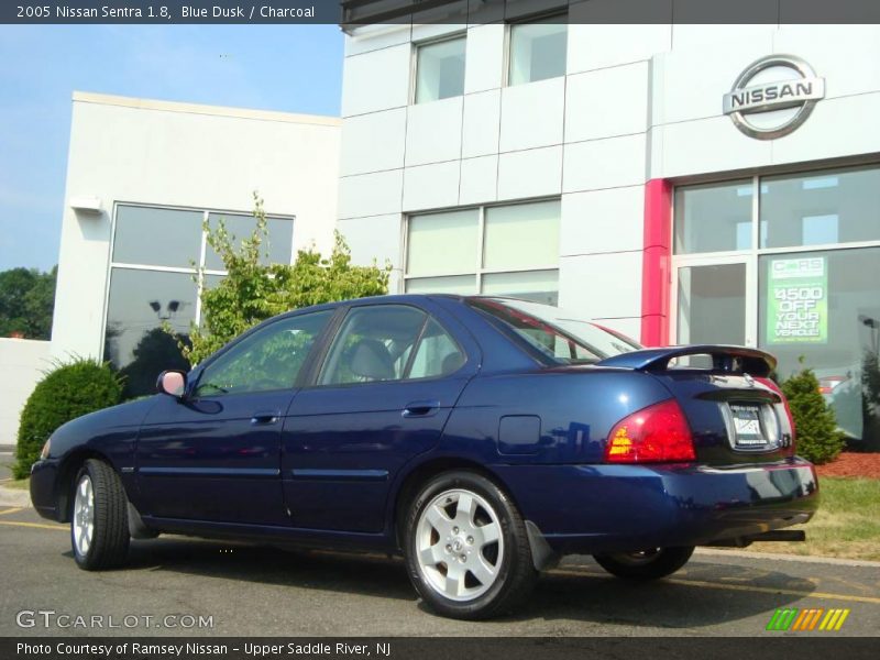 Blue Dusk / Charcoal 2005 Nissan Sentra 1.8