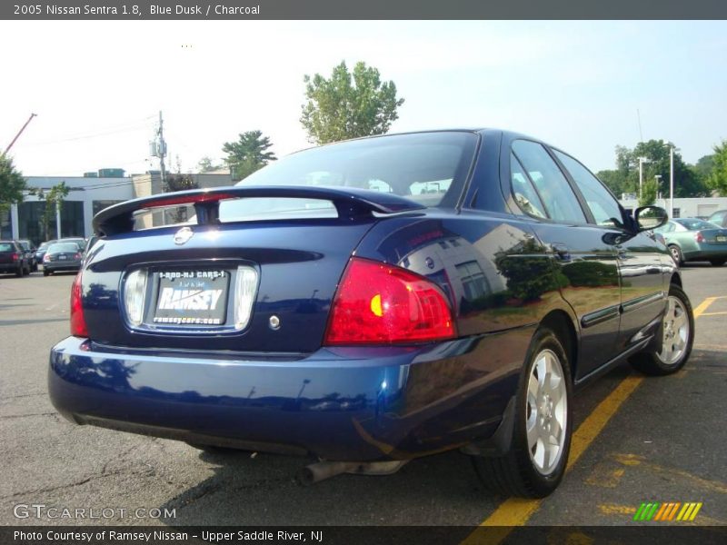 Blue Dusk / Charcoal 2005 Nissan Sentra 1.8