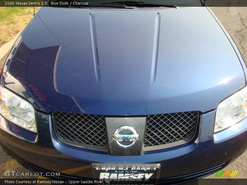 Blue Dusk / Charcoal 2005 Nissan Sentra 1.8