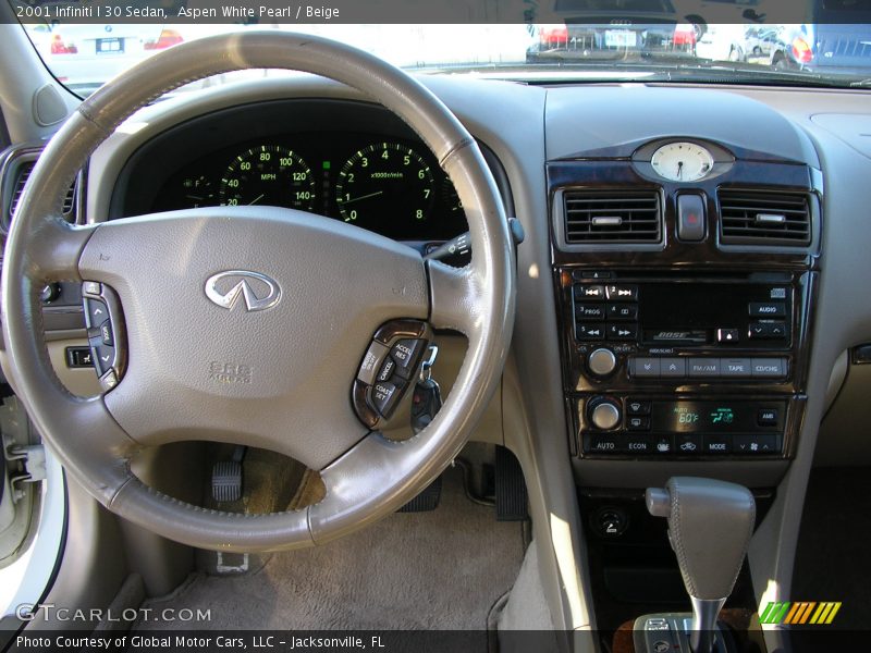 Aspen White Pearl / Beige 2001 Infiniti I 30 Sedan
