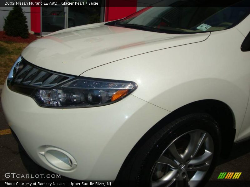 Glacier Pearl / Beige 2009 Nissan Murano LE AWD
