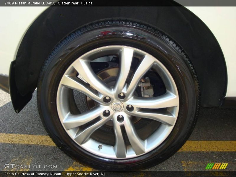 Glacier Pearl / Beige 2009 Nissan Murano LE AWD