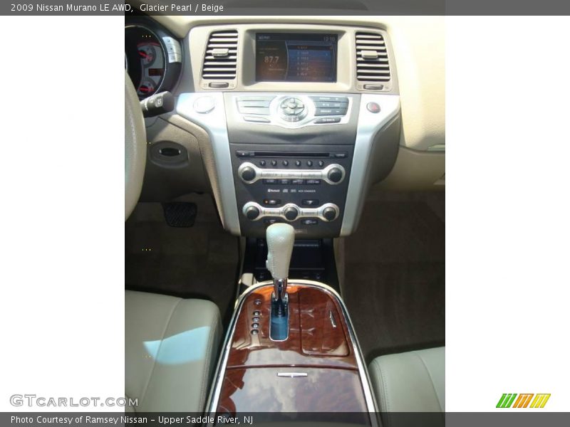 Glacier Pearl / Beige 2009 Nissan Murano LE AWD