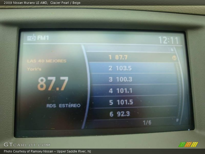 Glacier Pearl / Beige 2009 Nissan Murano LE AWD