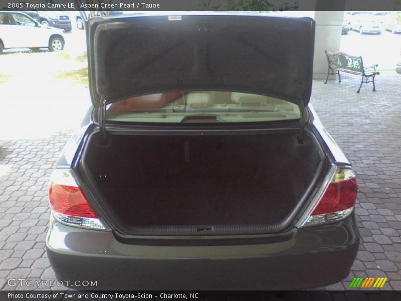 Aspen Green Pearl / Taupe 2005 Toyota Camry LE